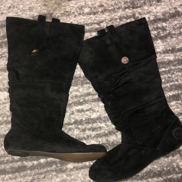 flat boots size 9